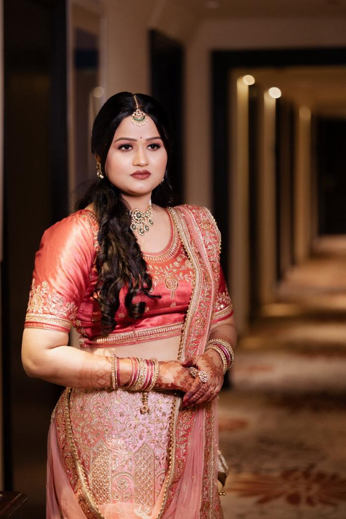 Bride portrait in the hotel corridor, Prayagraj wedding photography