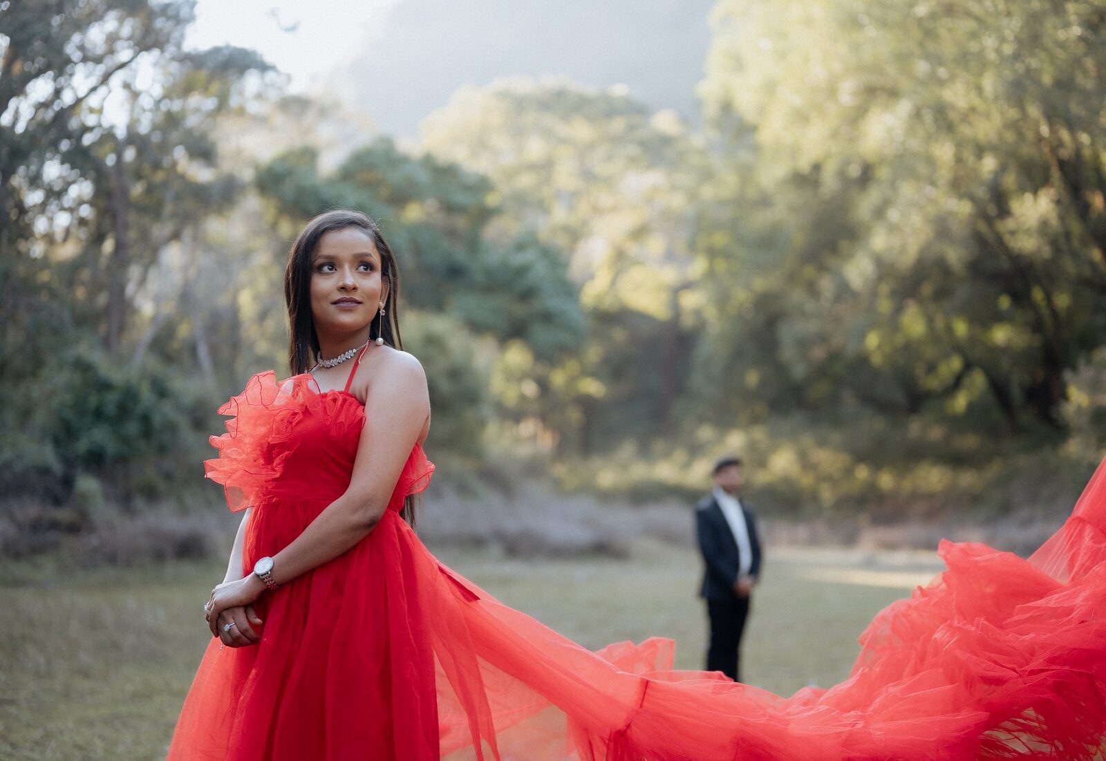 Pre-wedding shoot in Mukteshwar — forest · PickYouPic